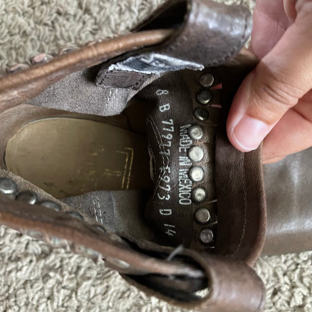 Frye Diana Cut Stud Short Boots Booties Western Cowgirl brown sz 8 - Picture 10 of 13
